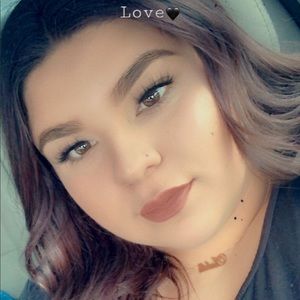 Meet your Posher, Bella